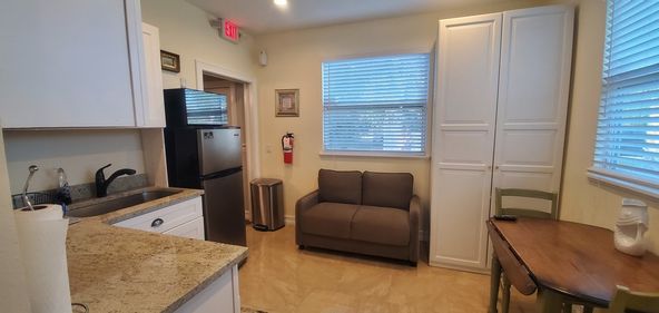 Renovated Office on US-1: 3905 US 1, Cocoa, FL 32955